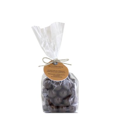 Piedmont hazelnuts in chocolate
