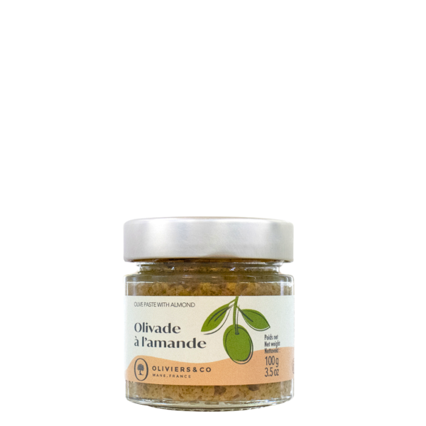 Green olive paste with almond