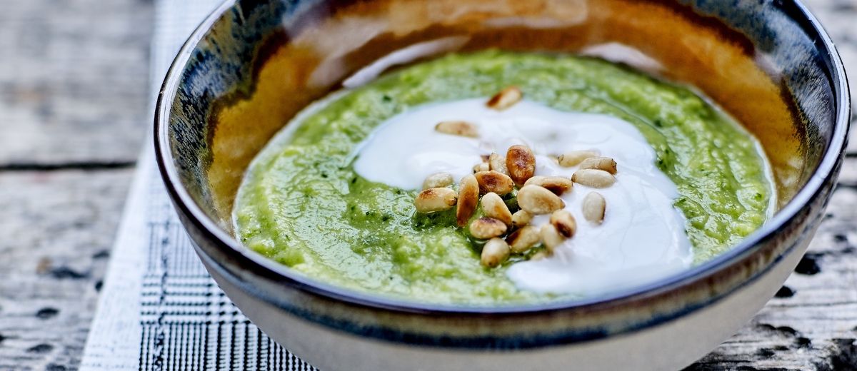 Crème de courgette au pesto verde
